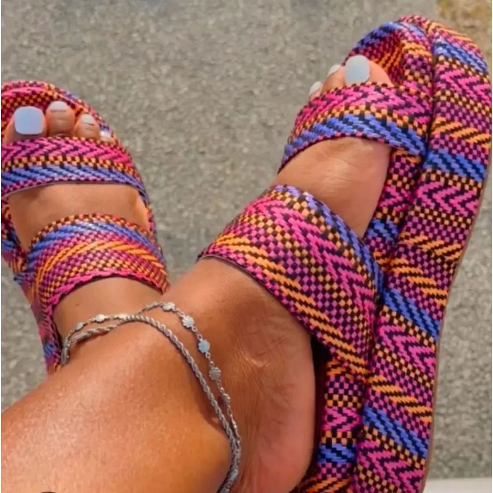 BRAND NEW LILIANA COLORFUL STRAPPY PLATFORM DOUBLE STRAP SANDAL